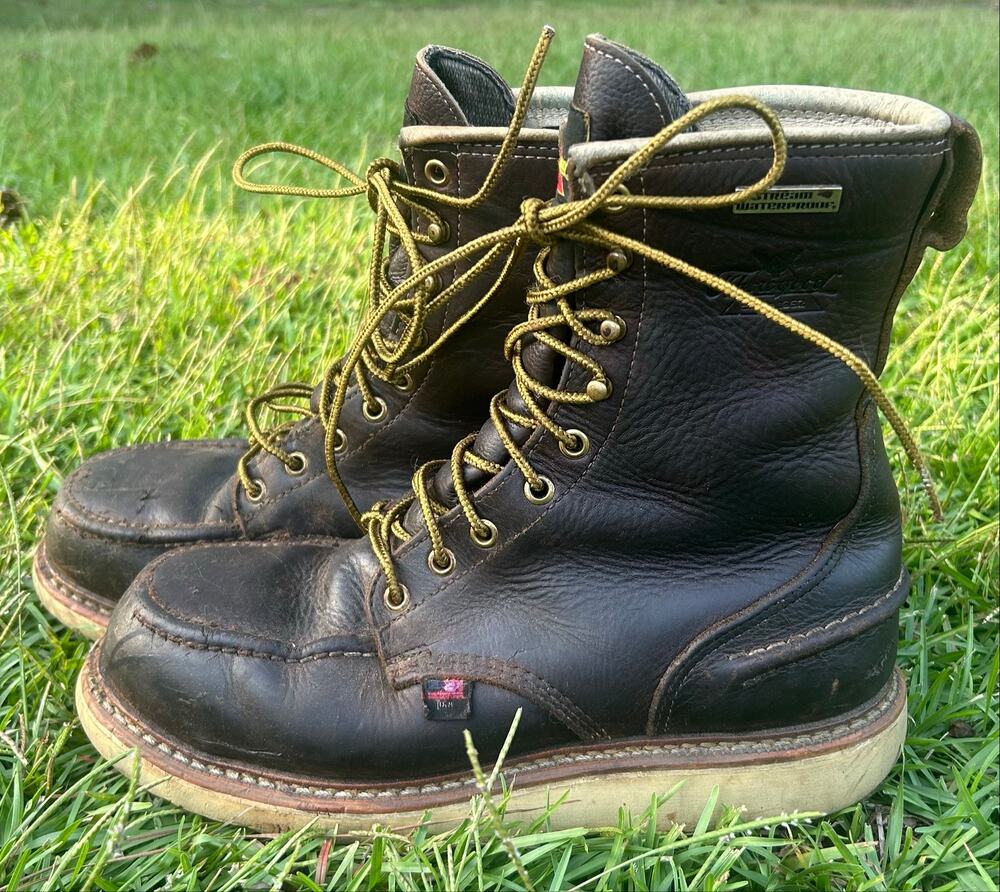 Thorogood Mens 8.5E Leather Work boots steel toe wedge heel lace up waterproof